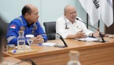Anggota DPD RI, LaNyalla Mattalitti ketika melakukan kunjungan ke PT PAL Indonesia, di Surabaya, Selasa (28/7/2026). Foto : dok sentralmerahputih